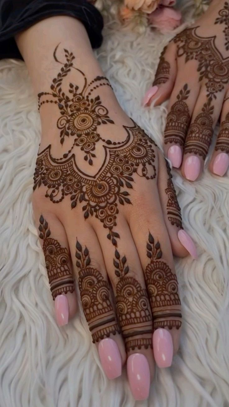 Henna Art