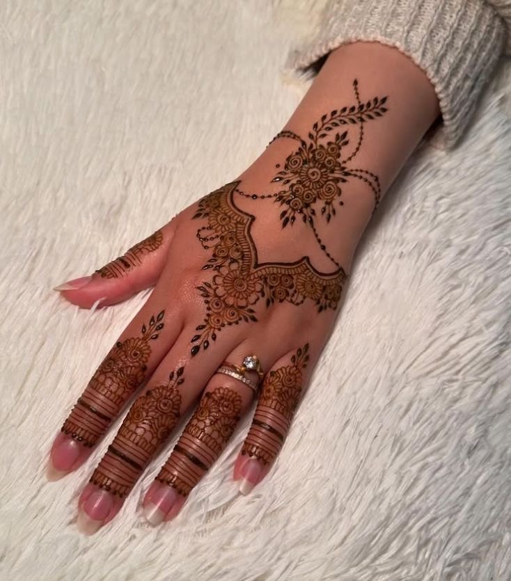 Henna Art