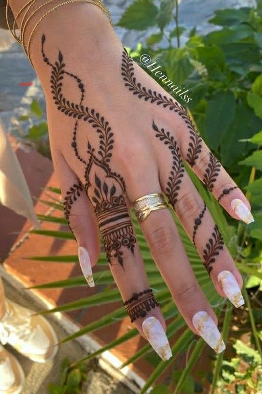 Henna Art