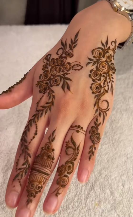 Henna Art