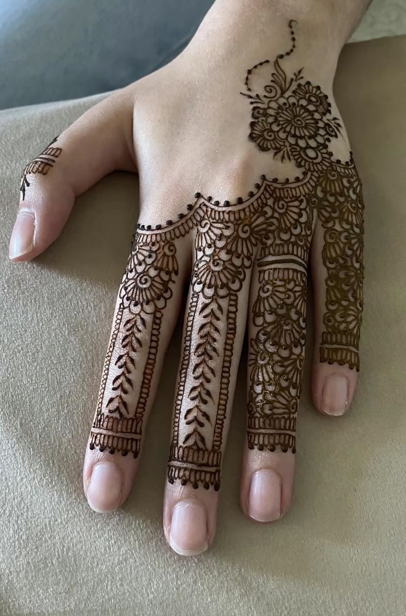 Henna Art