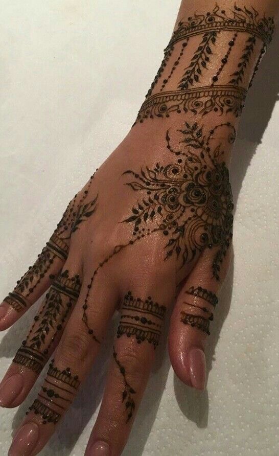 Henna Art